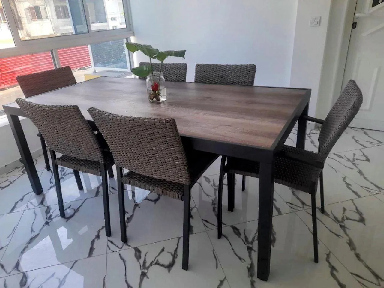 Casa Nela Grand Balcon Vitre Apartment Tarrafal