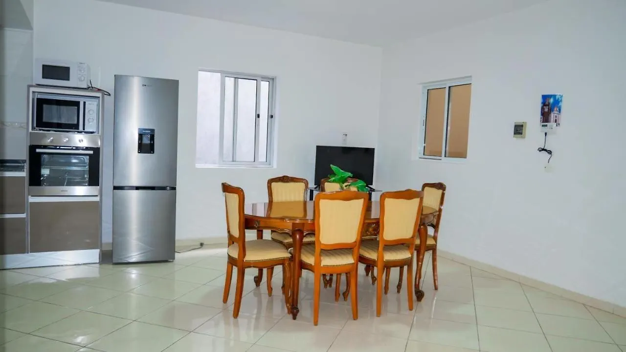 Casa Nela Grand Balcon Vitre Apartment Tarrafal